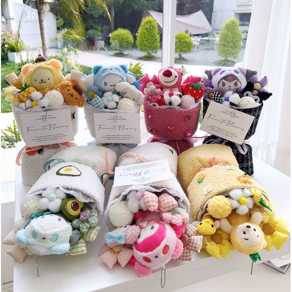 Wholesale plush Sanrio dolls for your girlfriend and best friend's Valentine's Day cartoon doll bouquets