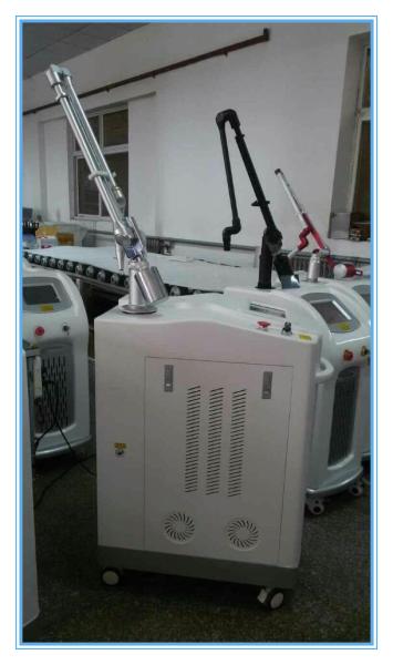 10.4 Inch Touch Screen ND YAG Q - Switched Laser For Tattoo Removal