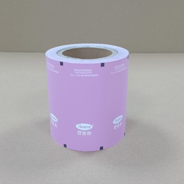 Film d'emballage alimentaire en papier d'aluminium pour collations / café / noix de qualité alimentaire résistant à la chaleur Impression personnalisable