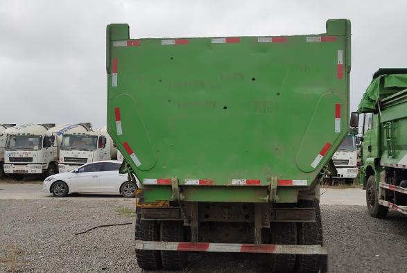 HOWO 380hp использовало Dumper тележки Tipper 6*4 WD.10 15-30Ton