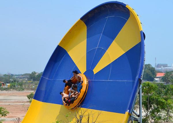 Holiday Resort Water Park Slide Fiberglass Material Thrilling Family Raft Ride