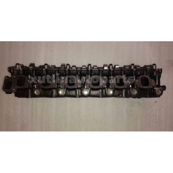 Auto Engine Spare Parts 1HZ Complete Cylinder Head For Toyota Land Cruiser HZJ78 OEM 11101-17050