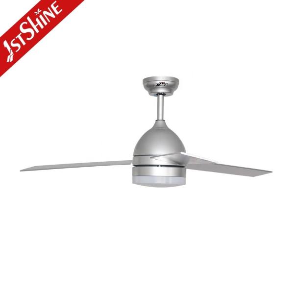 Controle remoto 52 polegadas LED Ventiladores de teto do quarto com cores multicoloridas e economia de energia