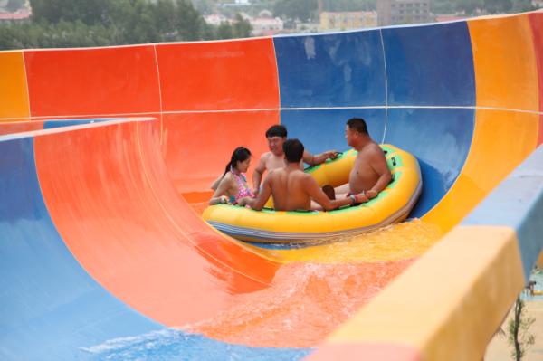 Colorful Above Ground Fiberglass Water Slides , Fiberglass Pool Slide for Giant Water Park