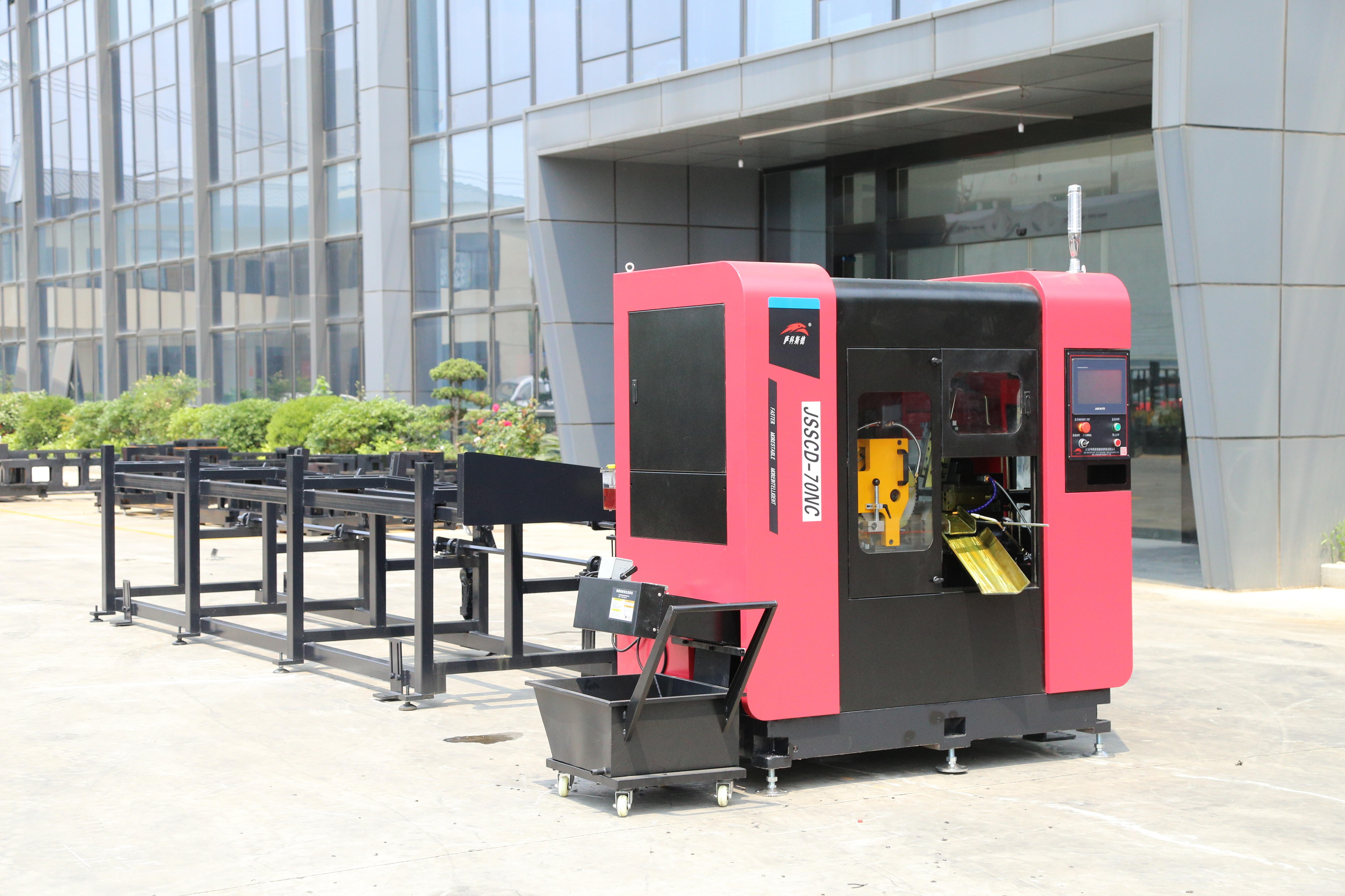 Horizontal Push CNC Circular Saw Machine 4P 7.5KW Metal Cutting Circular Saw