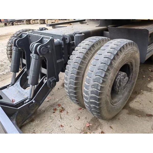 Komatsu PC150 Excavator 15 Ton Used Wheel Excavator Intelligent Control