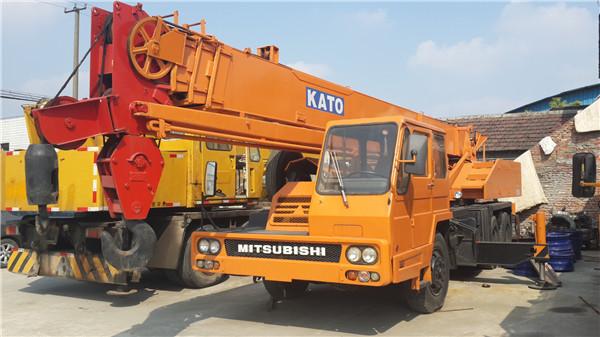 used kato nk250e japan used truck crane,mobile track crane,nk250e,25t