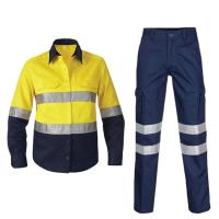 Uniforme de travail pour les chantiers de construction, les quais ferroviaires