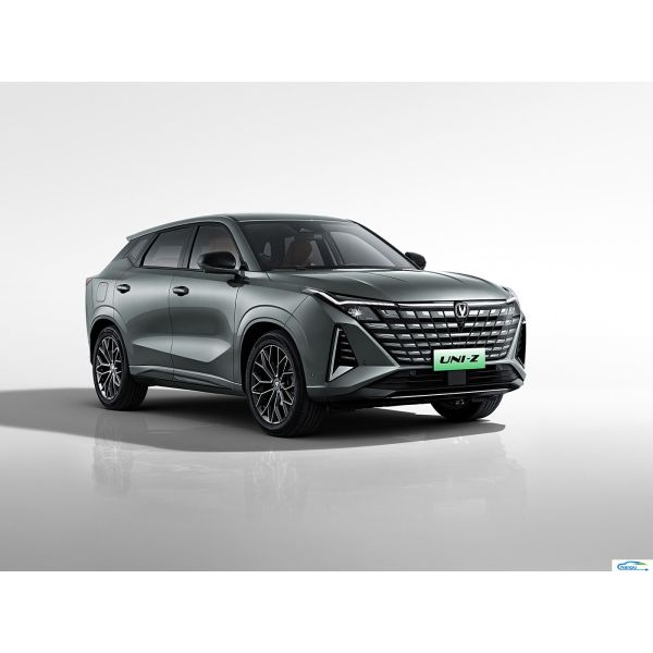 Changan UNI-Z 2024 Blue Whale iDD 125KM PHEV SUVride-on EV Car for Energy-Saving Car