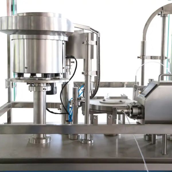 Устройство для заполнения шприца с ПЛК 180 единиц/мин Регулируемое 500 кг