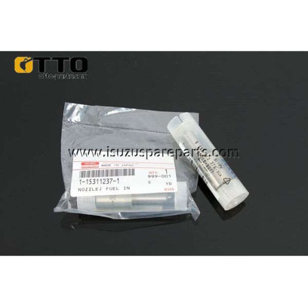 EX300-3 6SD1 Nozzle 9070 , 6SD1 Isuzu Excavator Parts 1-5311-2370 1153112370