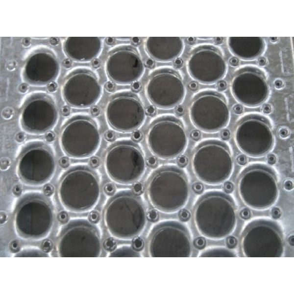 American Perf O Grip Grating , Galvanized Perforated Walkway Grating