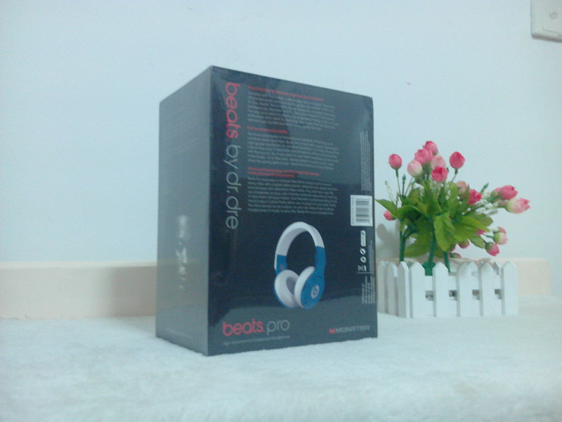 Beats Pro Over Ear Headphone , Mobile Phone Accessory With Sealed Box