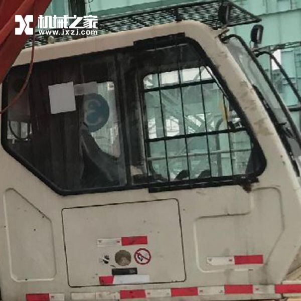 Zoomlion ZCC1300 Second Hand Crawler Cranes 130 Ton