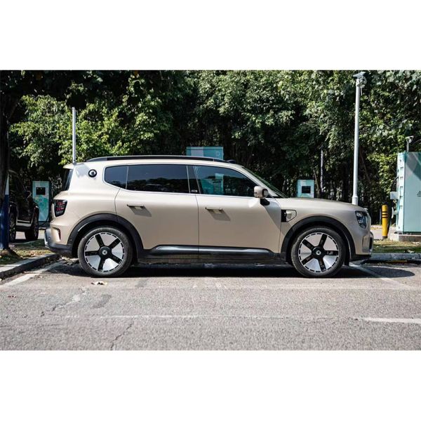 2025 Smart Elf 5 Mid-size SUV with 660km NEDC Range Lithium Battery 475kW Motor 100kWh Energy Four-wheel Drive Five Seats