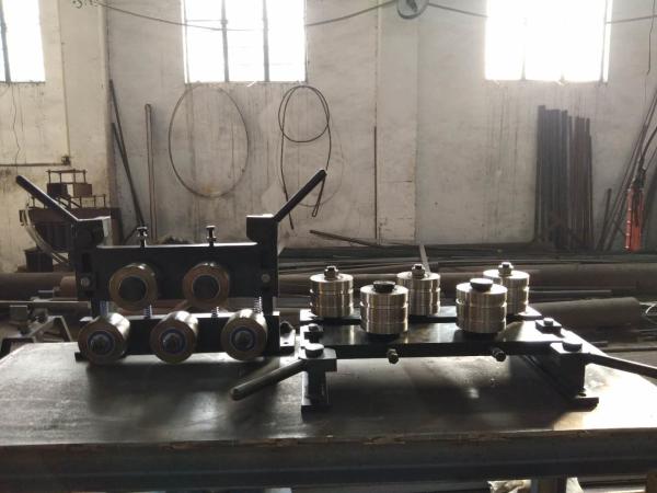 Two Groups Wire Straightening And Cutting Machine 380 Volt 70 Mm 26 Roller