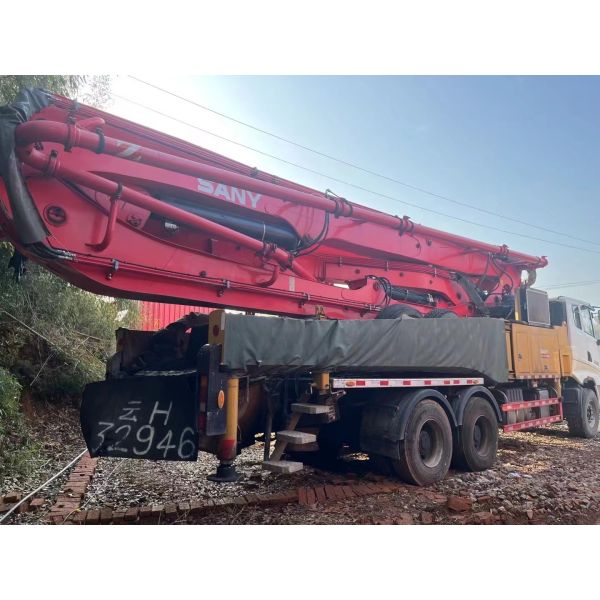 Sany 62m 49M 56M Использованный бетонный насос с большим рабочим диапазоном для строительных площадок