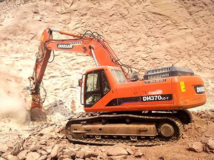 Vibro Ripper Excavator Ripper Attachment 22-24 MPa  Hydraulic Working Pressure