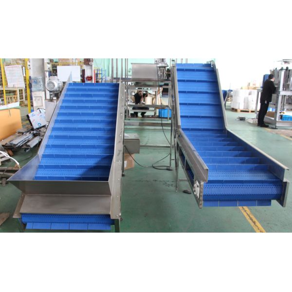 Цепной конвейер для транспортировки бутылок из-под пищевых консервов для промышленной упаковочной линии