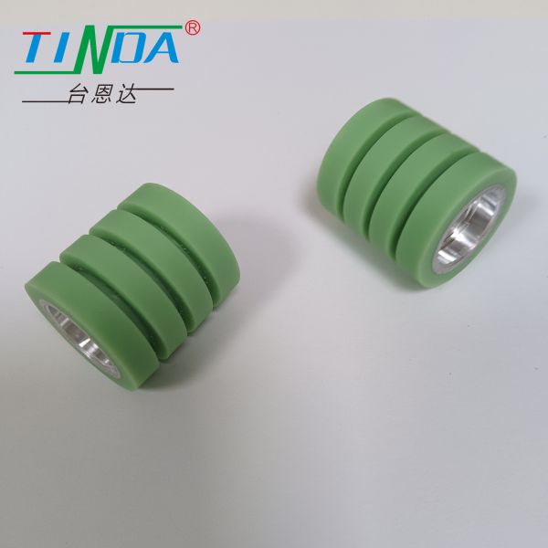 Rodillos de alimentación de caucho resistentes a la presión / rodillos resistentes al desgaste personalizados para máquinas de transferencia de calor