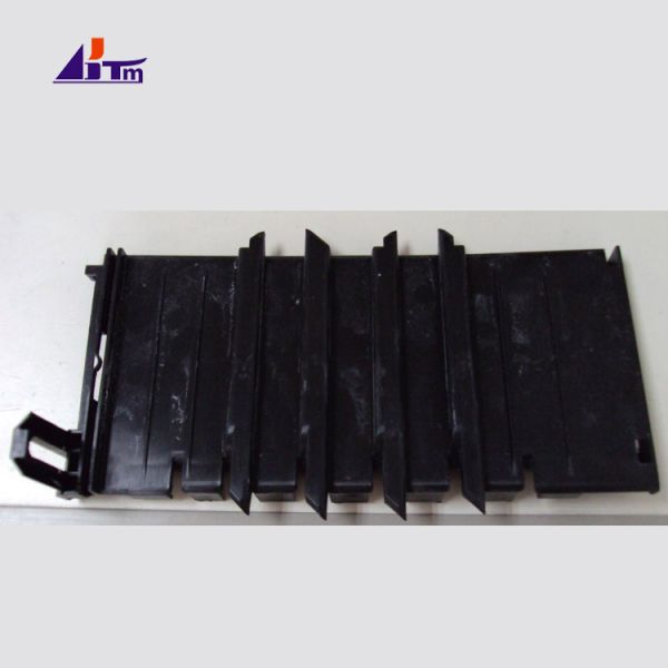 Parties détachées de guichets automatiques Diebold porte déviée 49200672000D 49200672000B