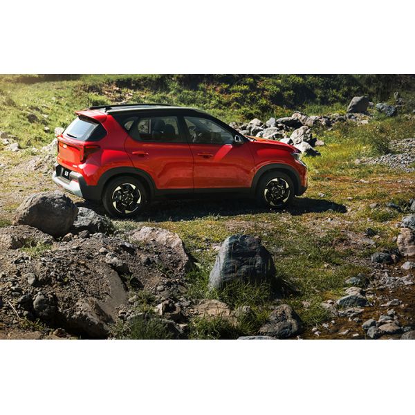 Producción de automóviles de la serie Sonet de la norma de emisión Euro VI SUV pequeño con 5 asientos y caja de cambios automática