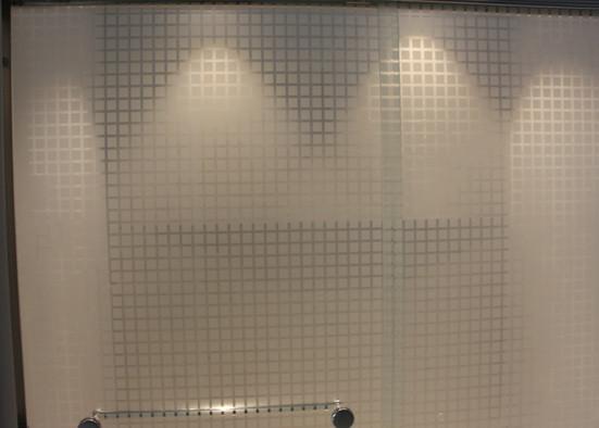 4-12mm Thickness Custom Bathroom Shower Glass with Silk screen painted