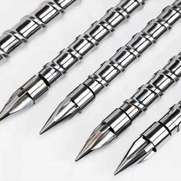 Tornillo y cilindro personalizados para máquinas de moldeo por inyección, ampliamente utilizados en industrias como la automotriz, la médica y el embalaje.