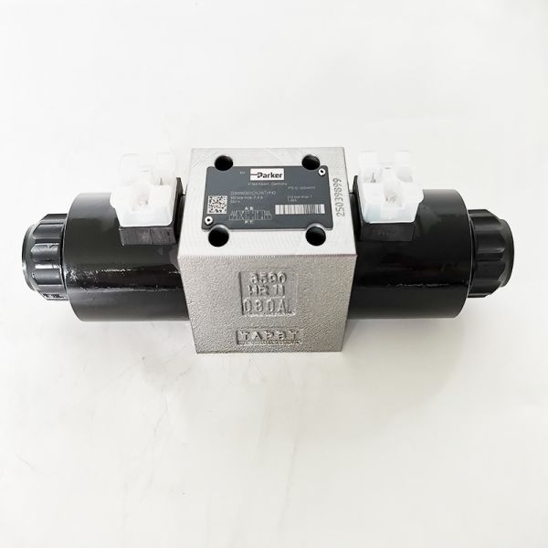 22CM Solenoid Operated Hydraulic Valve Control Sideshift Cylinder