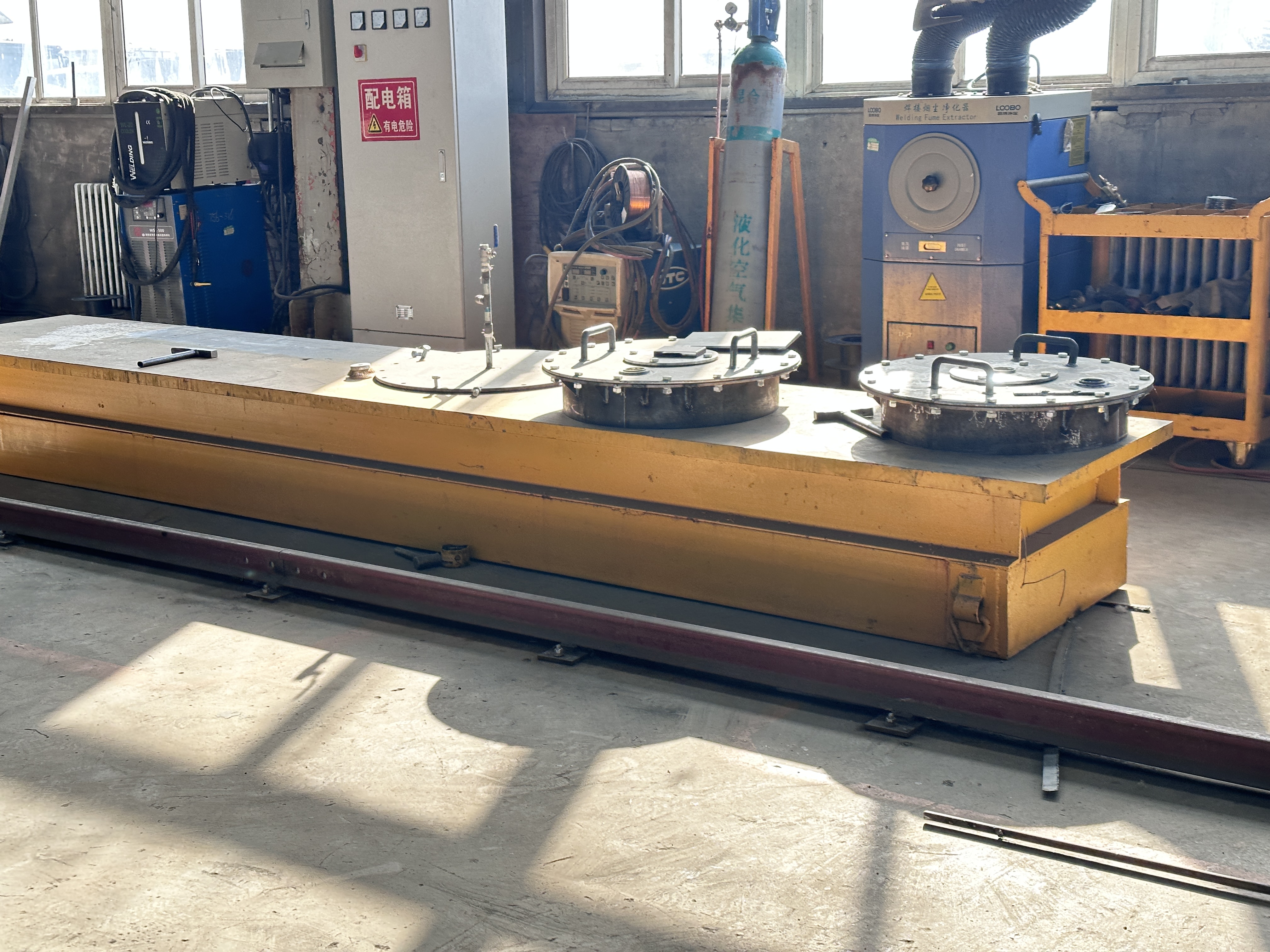 Customized Refrigerated Box Truck Chiller Lorry With Liftgate