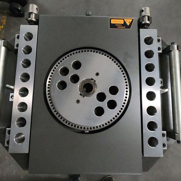 1.jpg Гибочное устройство 450N/Mm2 штанги безшумной арматуры ISO9001 36mm стальное