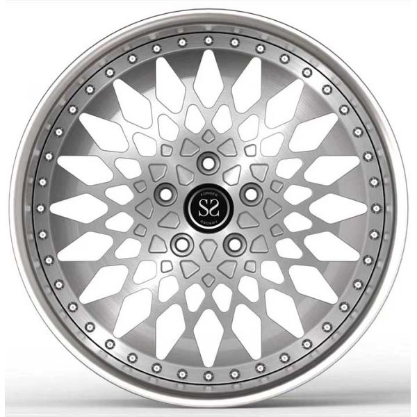 Пригонка для оправ GTR 5x114.3 Bip губы изготовленных на заказ 2-PC 6061-T6 Nissan расположила ступенями 19 и 20 дюймов