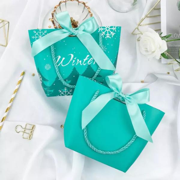 Recycled Paper Shopping Bags Customized Printing Paperboard Gift Packing Bags