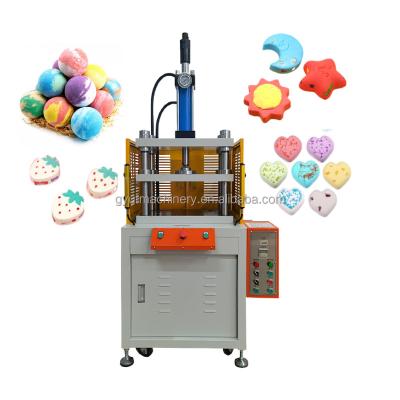 Máquina de fabricação de bombas de banho de forma redonda personalizada com prensador hidráulico automático