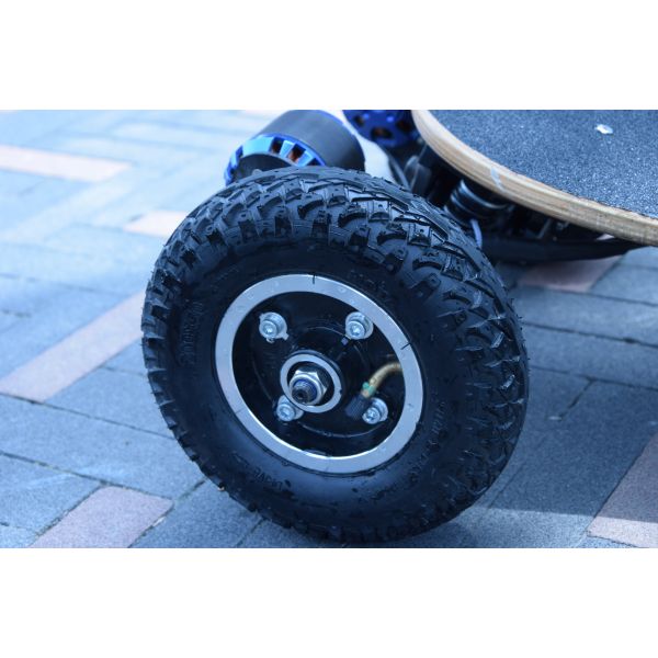 Small 4 Wheels Electric Balance Board Skateboard Low Consumption