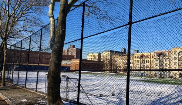 SCHOOL PLAY GROUND GALVANIZED CHAIN LINK FENCE/DIAMOND WIRE MESH/PVC COATED CHAIN LINK FENCE