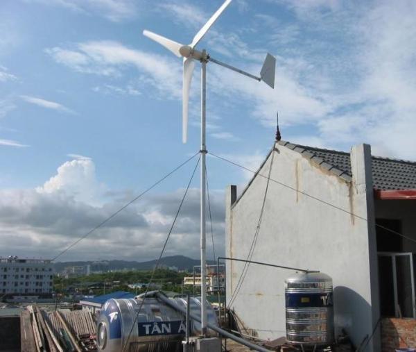 ISO Complementation Hybrid Solar Wind Generator System For Power Generation