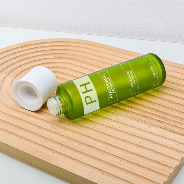 Бутылка насоса лосьона эмульсии завинчивой пробки 120ml стеклянная для лицевой стеклянной тары влаги заботы