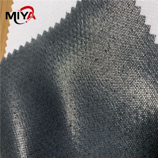 Ширина покрытия 110cm HDPE 80% полиэстер сплетенная 20% хлопок плавкая Interlining
