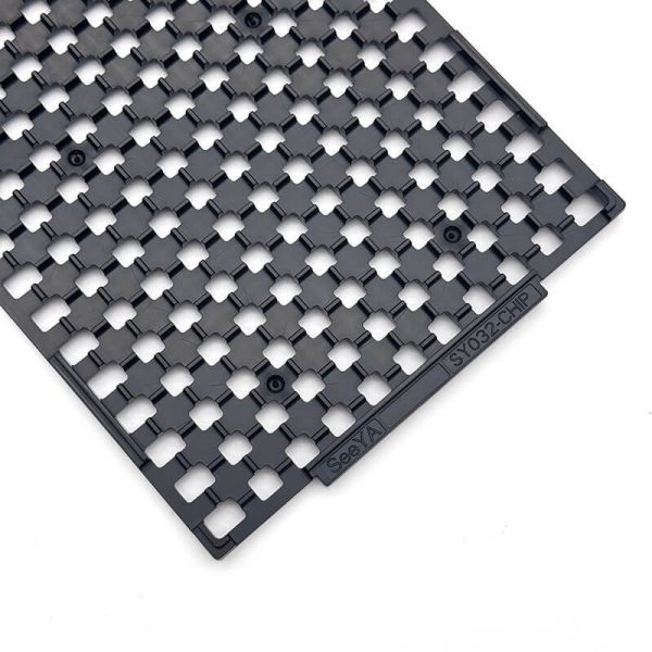 JEDEC IC Trays in Rectangular Shape for Automated Semiconductor Handling Systems