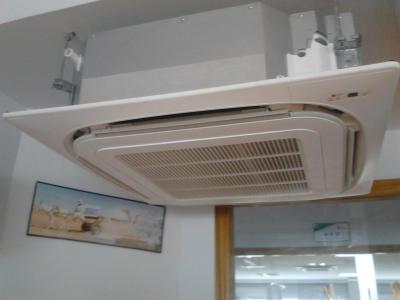 41,000BTU/H Solar Air Conditioner,50-60% Power Saves ,Toshiba Compressor .