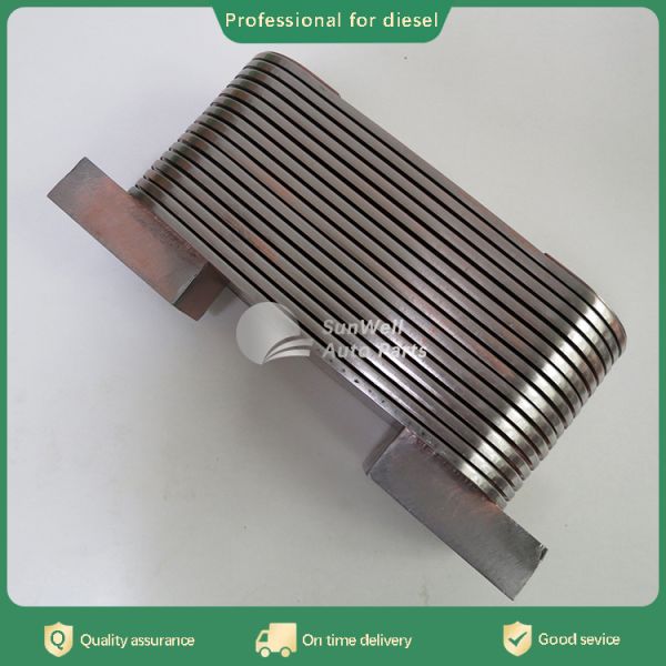 Genuine K19 KTA19 Diesel Engine Parts Oil Cooler Core 4095096 3804934 3085956 3331667