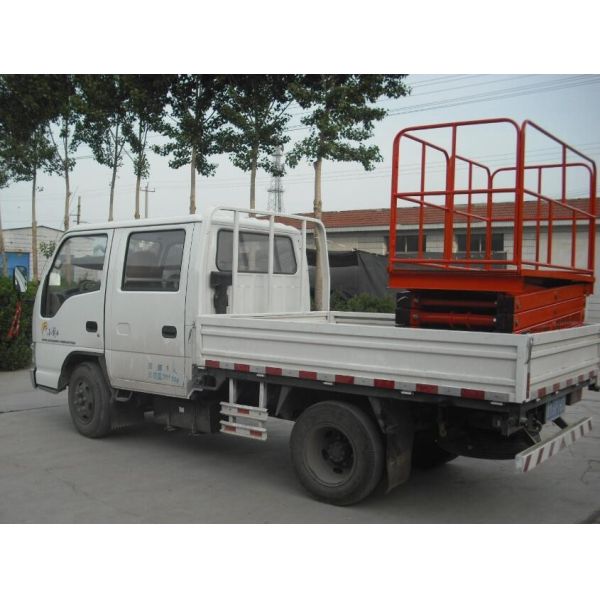 12 Meters Lifting Height Fixed on Truck Scissor Lift with 500Kg Loading Capacity