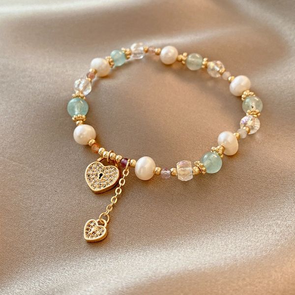 High Quality Green Crystal Girls Pearl Bracelet Heart Shaped Bracelet