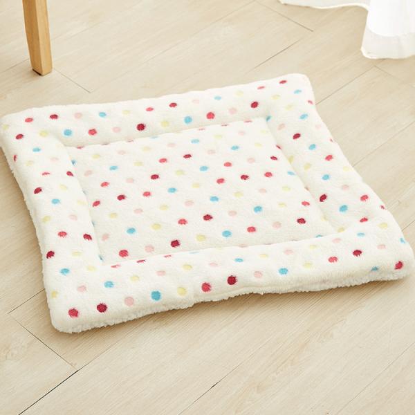 Premium Polar Warm Pet Blanket Thick Polar Fleece Pet Blanket