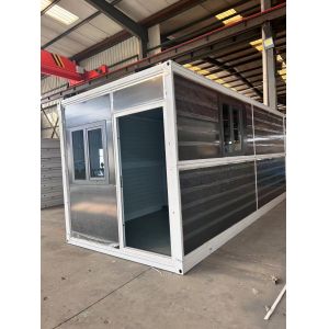 Flat Pack Folding House with Ground Live Load 2.0KN/㎡ Outer Dimensions 5800*2400*2896mm and Package 40HQ