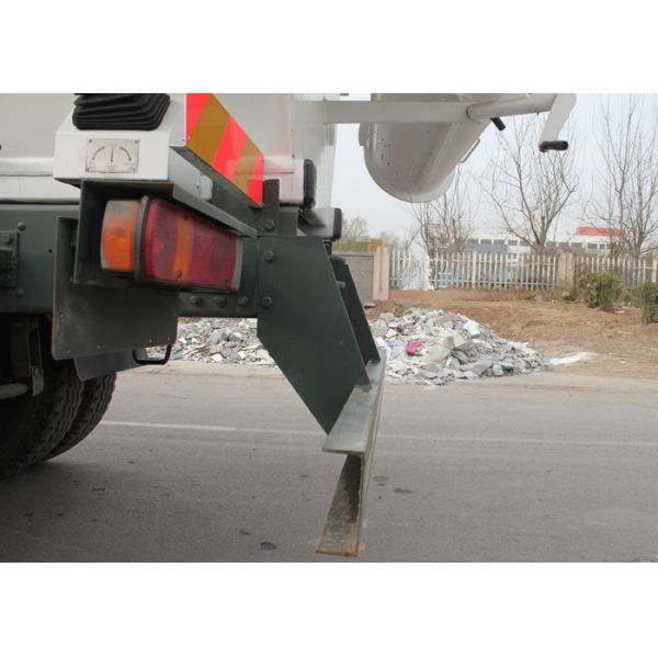 SINOTRUK HOWO Concrete Mixer Truck 12CBM 371HP 6X4 LHD ZZ5257GJBN4048W