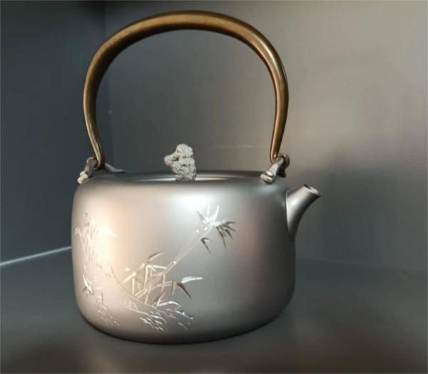 Small / Middle / Large Camping Kitchen Titanium Kettle 500 - 1500ml  Lightweight Durable