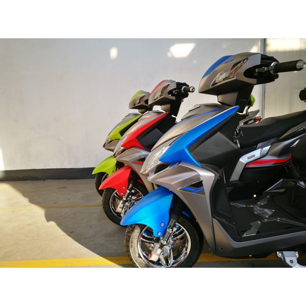 La bici eléctrica funcional multi de la vespa para el pedal de los adultos ayudó a la vespa eléctrica