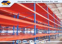 Tormento estructural de acero de Warehouse de la plataforma del OEM galvanizado para las necesidades de los Specials
